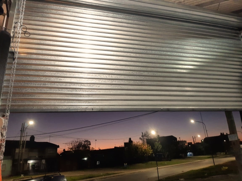 Cortina industrial para galpón